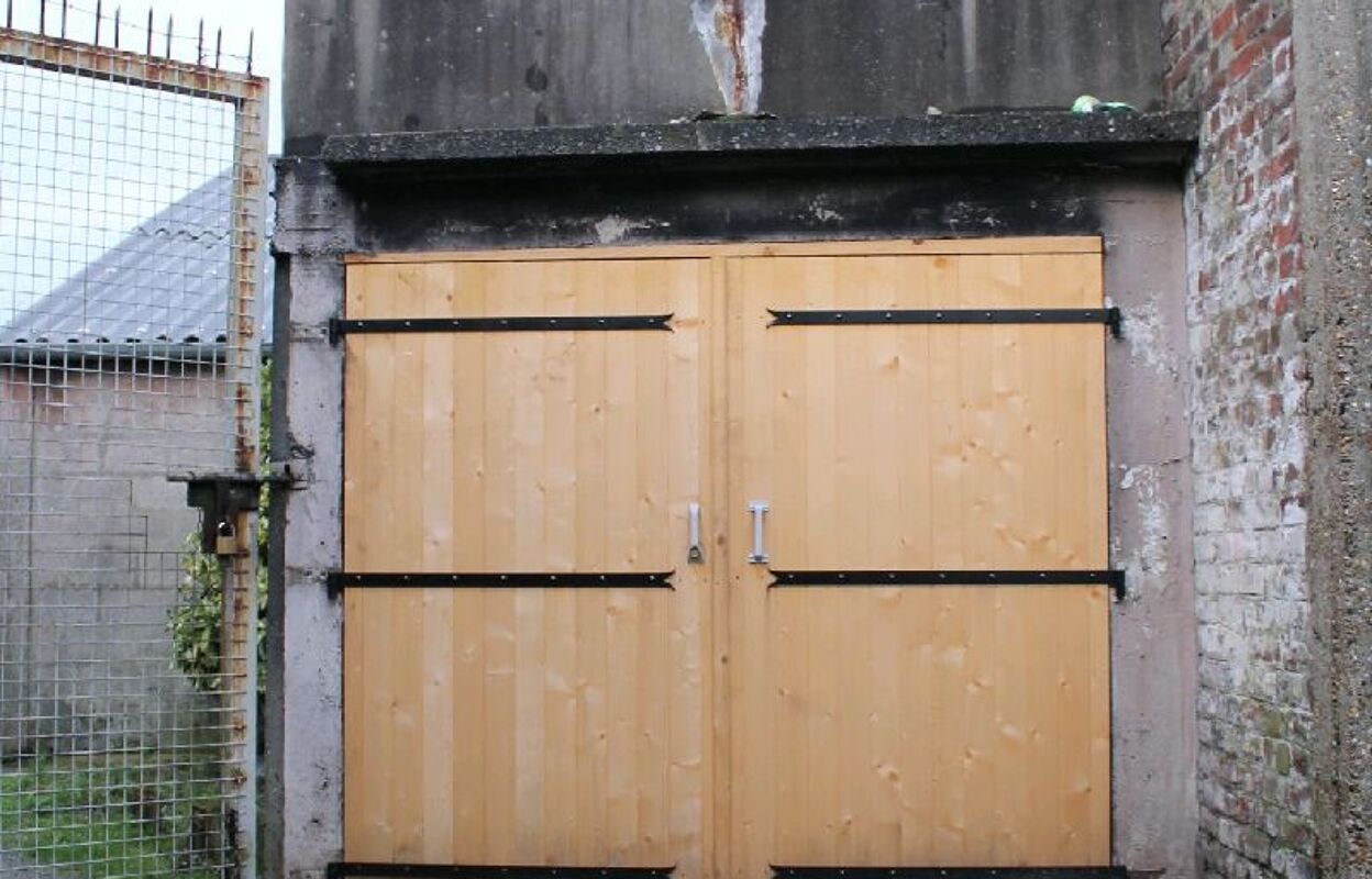 garage  pièces 11 m2 à vendre à Calais (62100)
