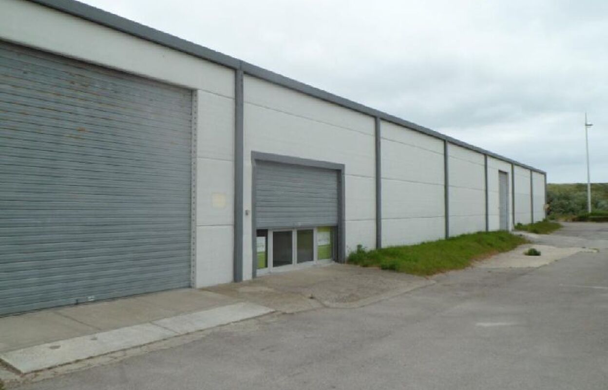 local industriel  pièces 2127 m2 à vendre à Sangatte (62231)