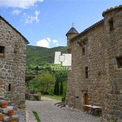 Maison 12 pièces 800000 €