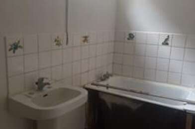 Appartement 1 pièces 360 €