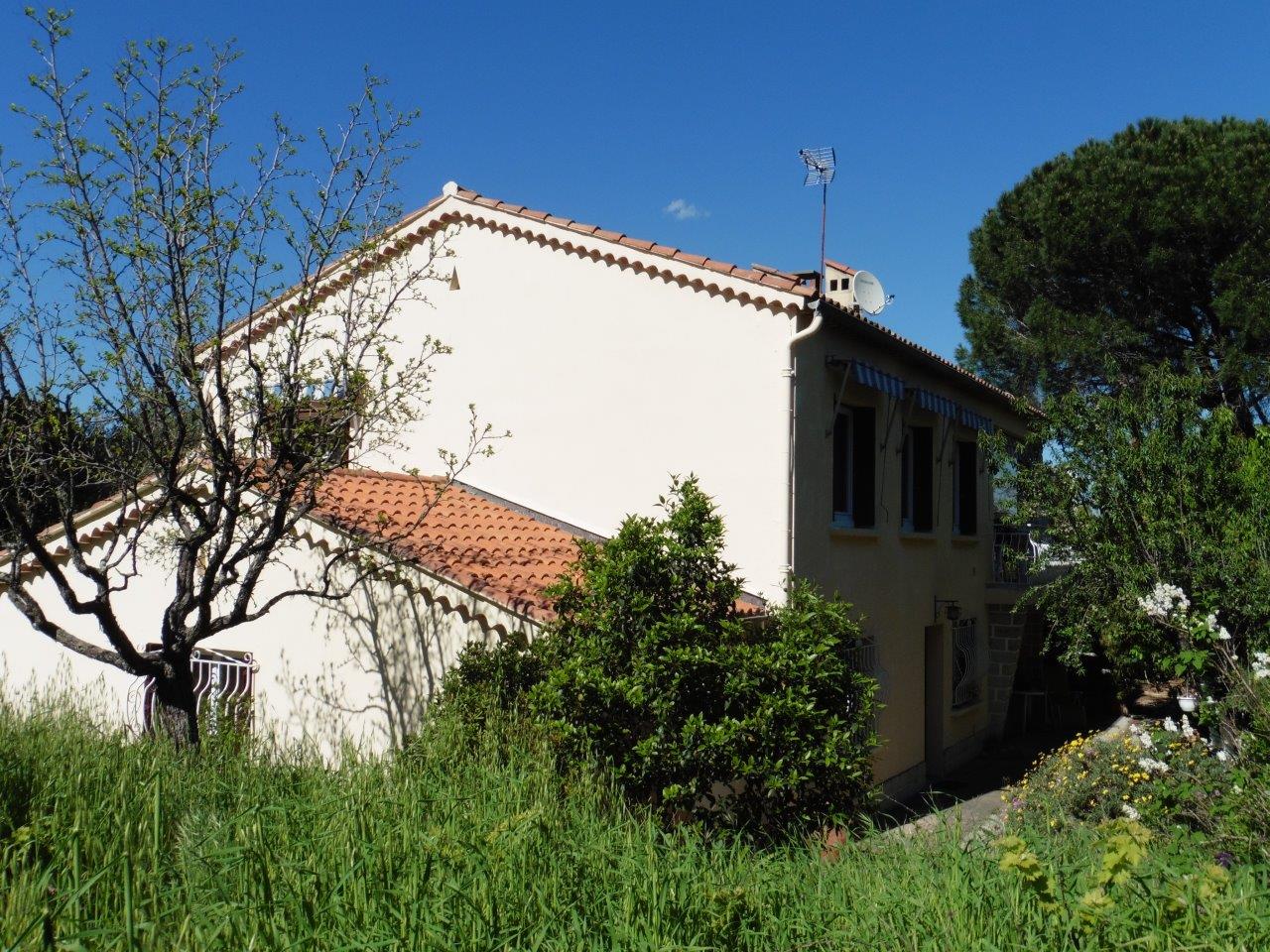 Villa / Maison  T6 à vendre Garde (La) 83130