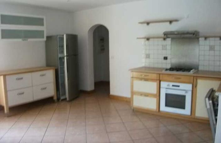 APPARTEMENT A LOUER A SAINT GERVAIS 74170 — photo 2