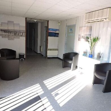 Immeuble  260000 €