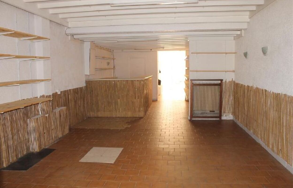 immeuble  pièces 220 m2 à vendre à Calais (62100)