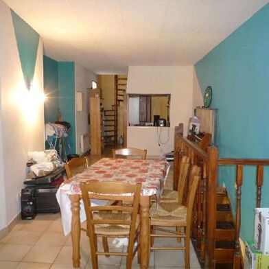 Immeuble  180000 €