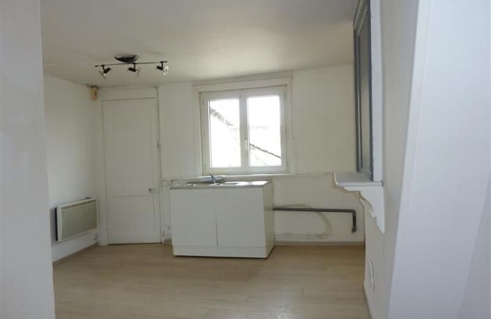 Vente immeuble  174 m² Calais (62100) — photo 2