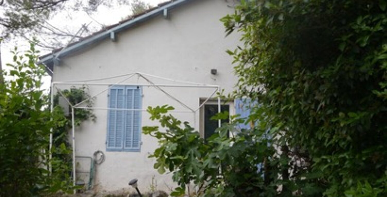 Vente maison  30 m² Marseille 11 (13011) — photo 1