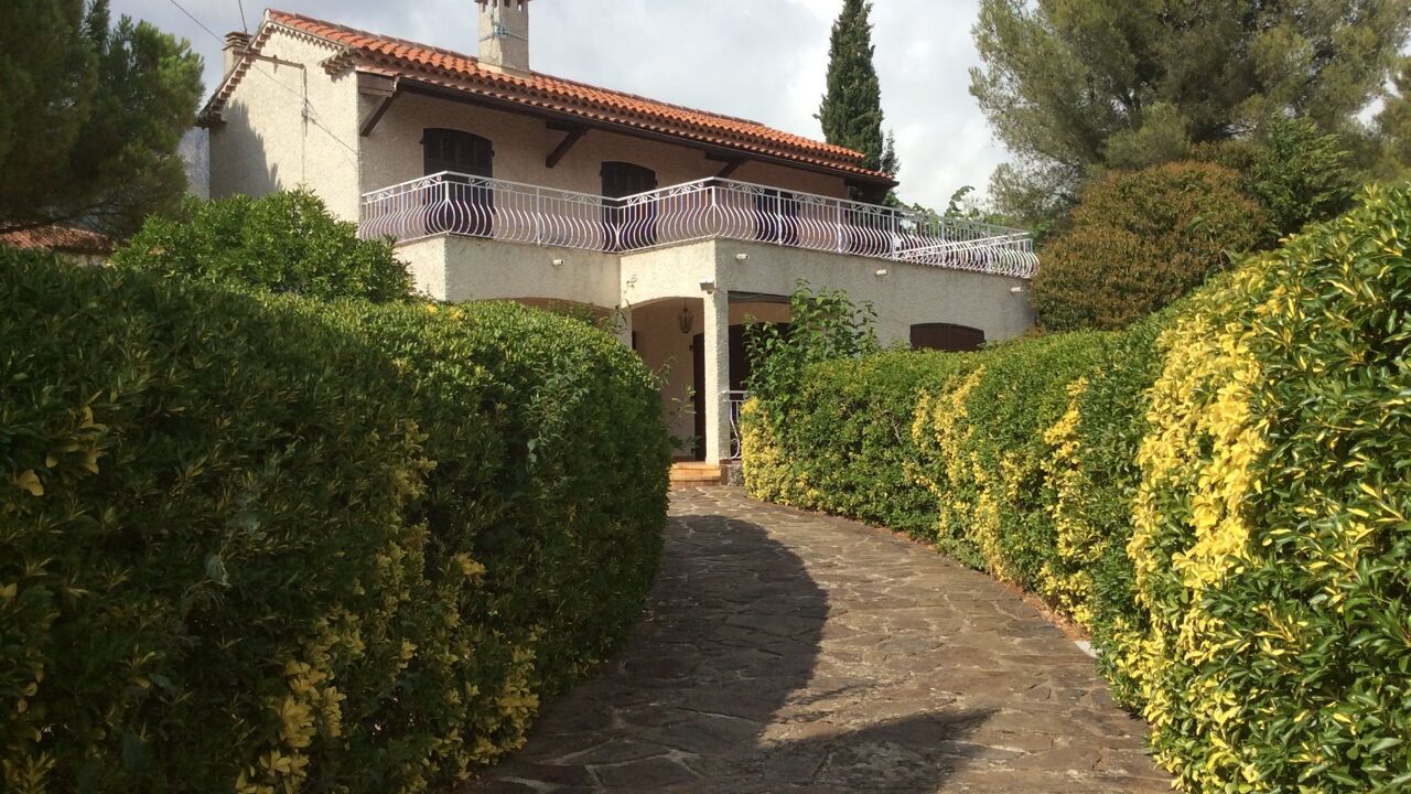 maison 5 pièces  m2 à vendre à Toulon (83000)