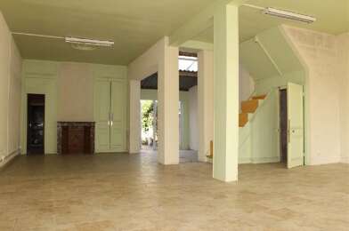 Immeuble  145000 €