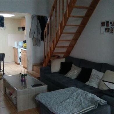 Maison 3 pièces 490 €