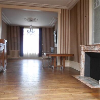 Maison 9 pièces 230000 €