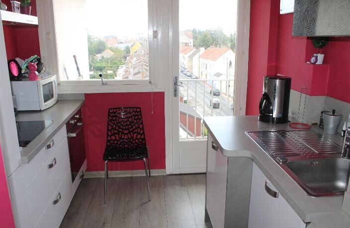 Vente appartement 4 pièces 91 m² Calais (62100) — photo 2