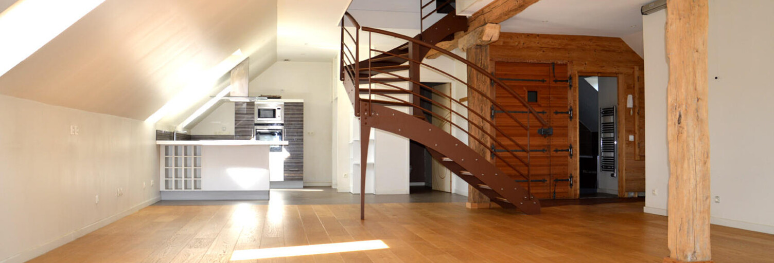 Maison  660 m² à vendre à Charvonnex (74370)