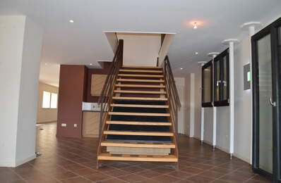 Bâtiment mixte — photo du bien