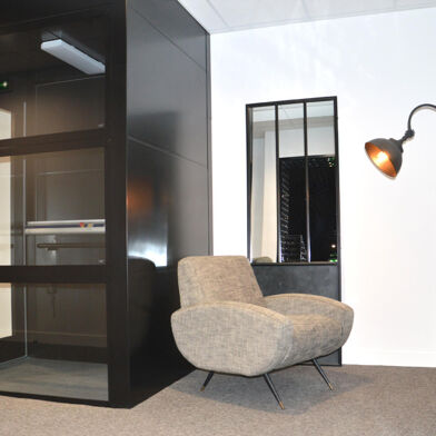 Immeuble  880 €