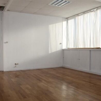 Appartement 3 pièces 550 €