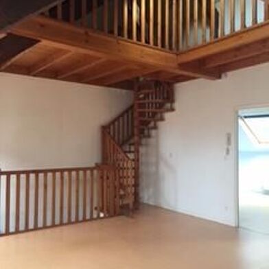 Appartement 3 pièces 490 €