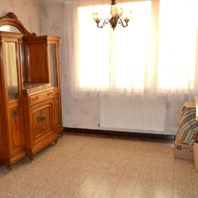 Maison 8 pièces 140000 €