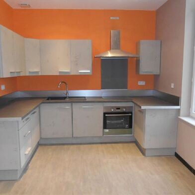 Appartement 4 pièces 810 €