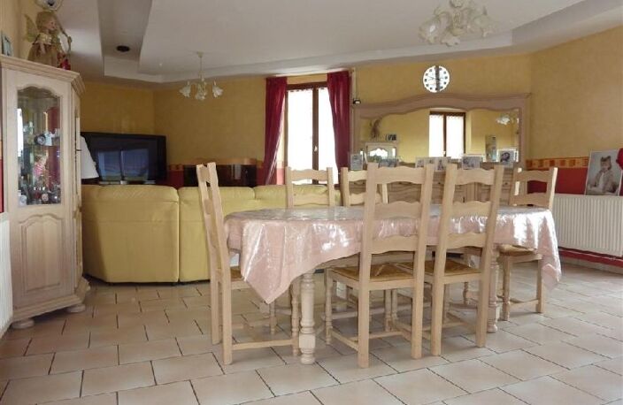 Vente appartement  170 m² Calais (62100) — photo 2