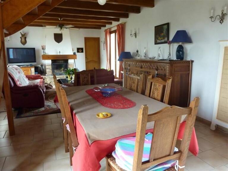 Maison 7 pièces 141 m² — photo 1