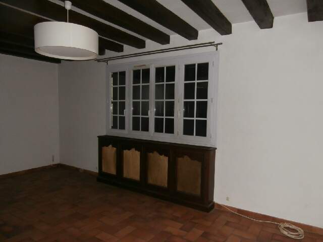 Maison 4 pièces 94 m² à Thiers-sur-Thève — photo du bien