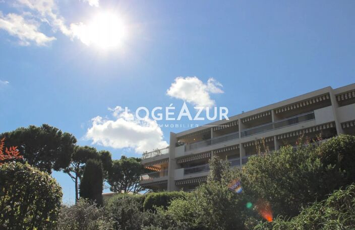 Location studio meublé vue mer Antibes - Moyennes Bréguières — photo 4