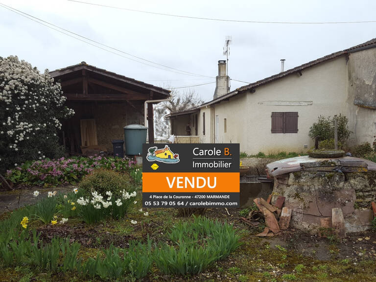 Maison de village avec jardin — photo 1
