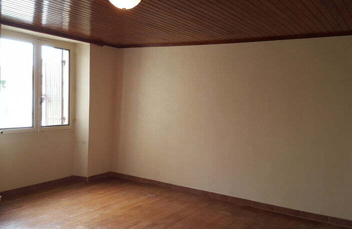 Maison de village avec jardin — photo 4