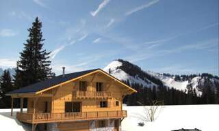 Garage  165 m² à vendre à Châtel (74390)