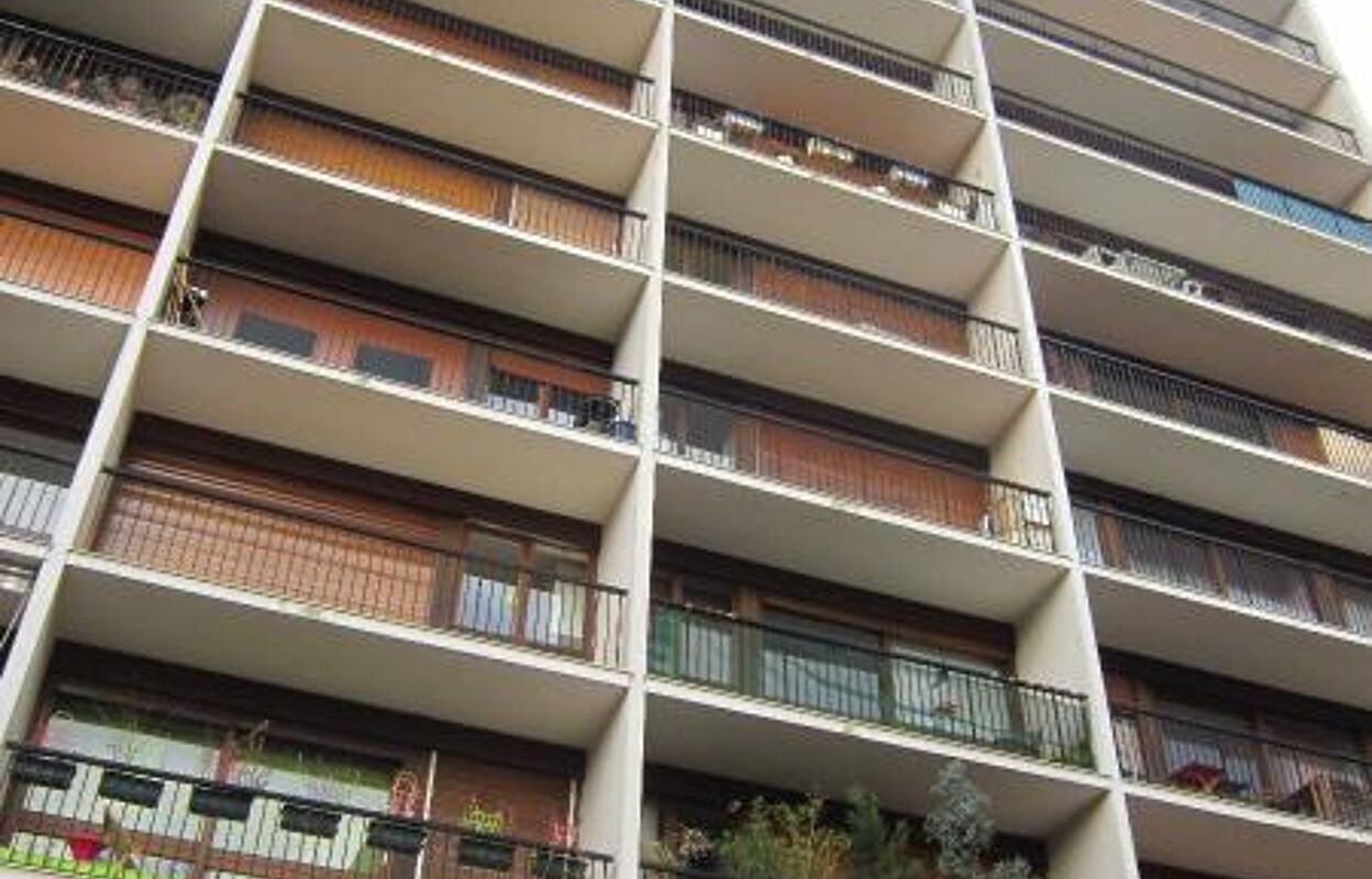 appartement 2 pièces 48 m2 à louer à Le Plessis-Robinson (92350)