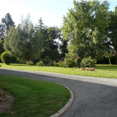 Appartement 3 pièces 710 €