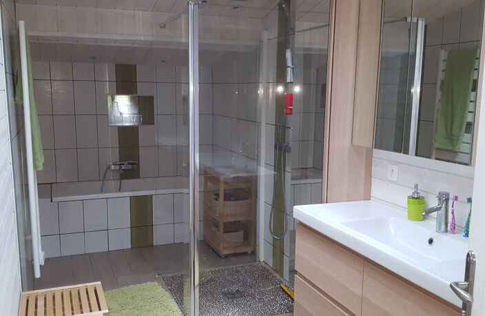 8 km de MARMANDE : maison avec jardinet et garage — photo 4