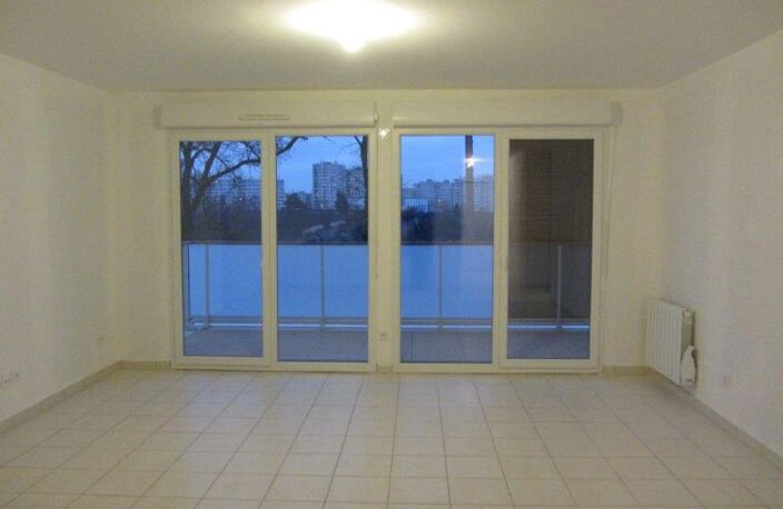 Location appartement 4 pièces 85 m² à Oullins-Pierre-Bénite (69600) — photo 4