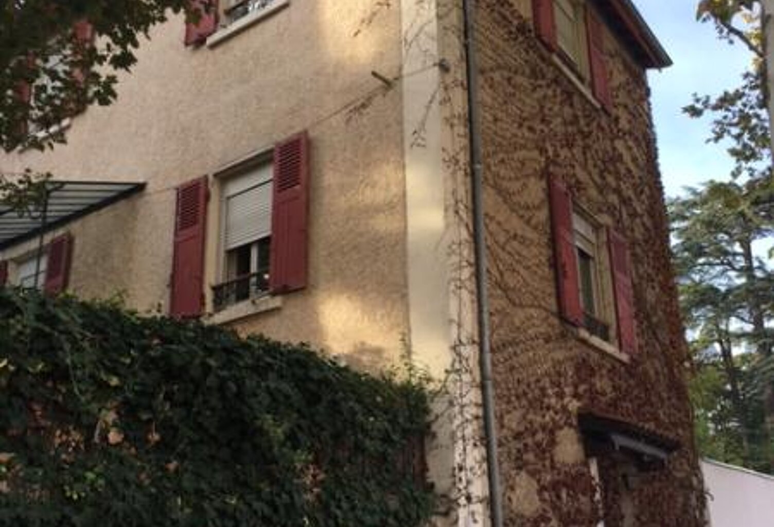 Location maison 6 pièces 160 m² à Vernaison (69390) — photo 1