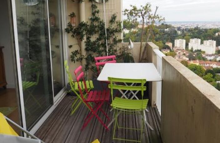 Location appartement 3 pièces 68 m² à Oullins-Pierre-Bénite (69600) — photo 4