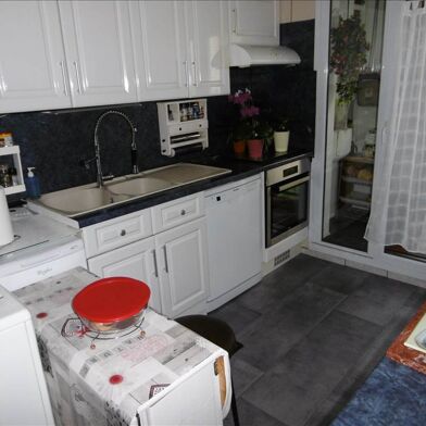 Appartement 4 pièces 117000 €