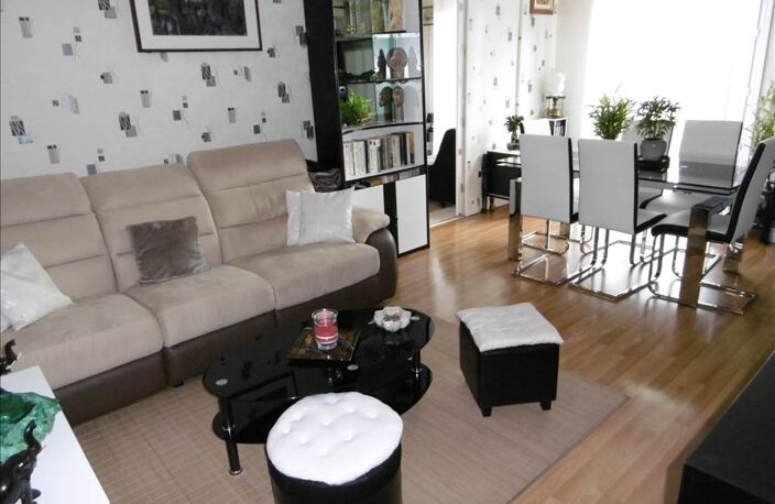 A VENDRE - Appartement — photo 2