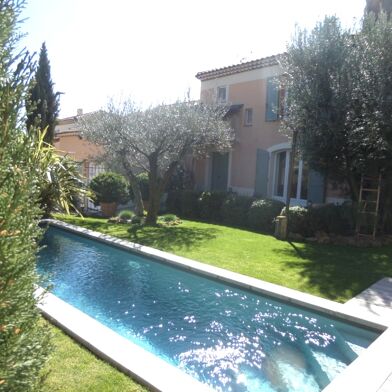 Maison 5 pièces 649000 €