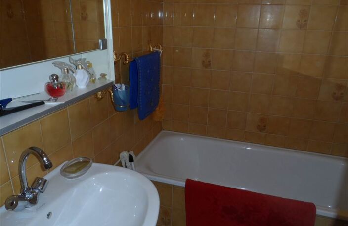 A VENDRE - Appartement — photo 5
