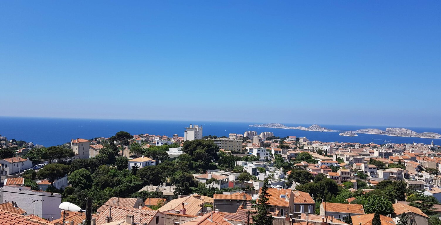 Vente maison 7 pièces 258 m² Marseille 7 (13007) — photo 1