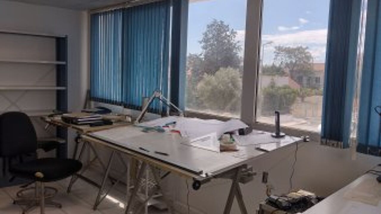 bureau  pièces 70 m2 à vendre à Perpignan (66000)