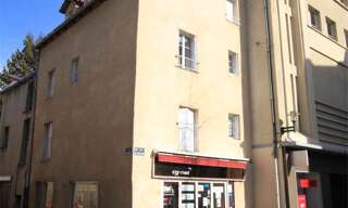 Immeuble  140 m² à vendre à Saint-Flour (15100)