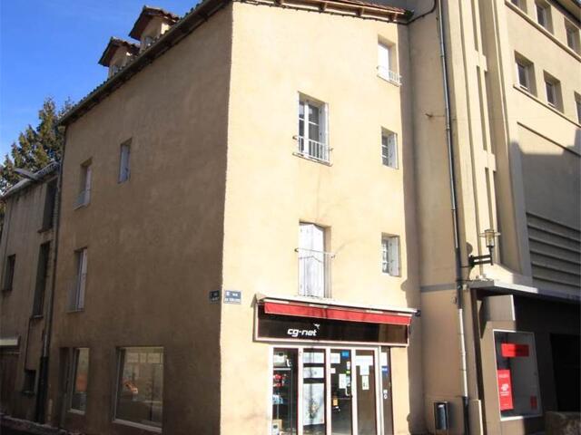 Immeuble proposé à Saint-Flour