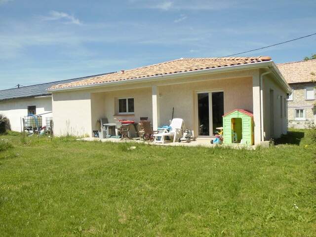 VILLA RECENTE PLAIN PIED PROCHE TOUS COMMERCE — photo du bien
