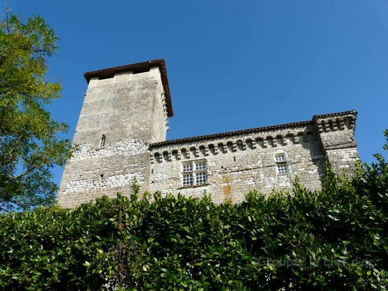 CHATEAU GASCON MONUMENT HISTORIQUE — photo 1
