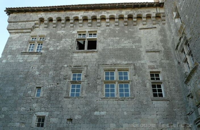 CHATEAU GASCON MONUMENT HISTORIQUE — photo 2