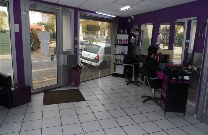 A VENDRE - Local Commercial — photo 2