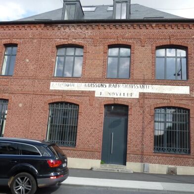 Appartement 5 pièces 157200 €