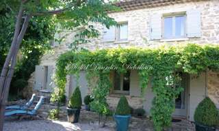 Maison 8 Pièces 300 m² à vendre à L'Isle-sur-la-Sorgue (84800)